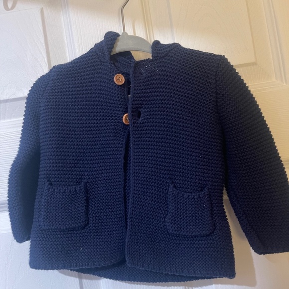 ✨ Zara Kids Navy Cable Knit Sweater / Cardigan! ✨ - Picture 5 of 5